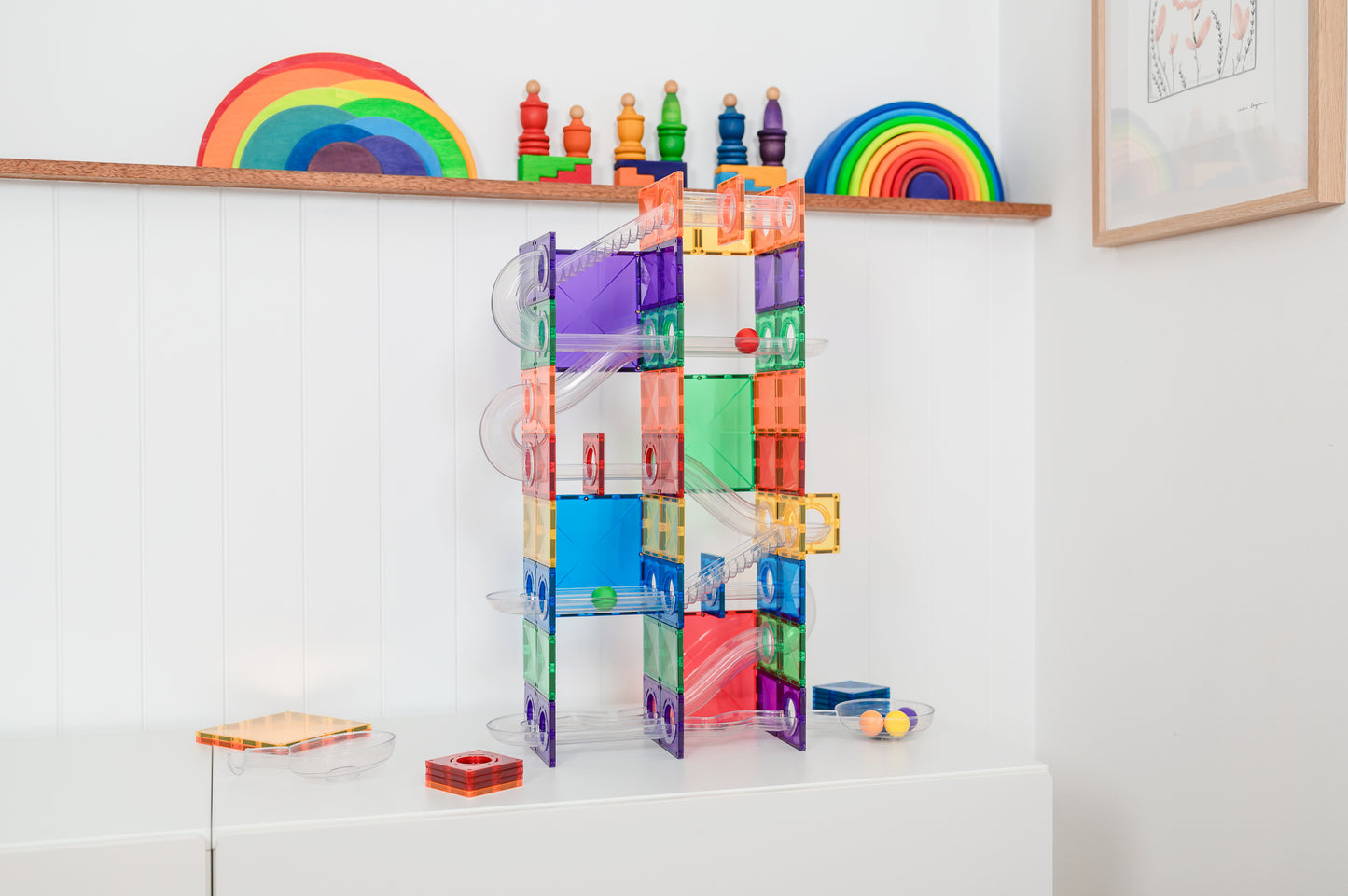 PRE ORDER - Magnetic Tiles - 134 pc Rainbow Super Ball Run Pack