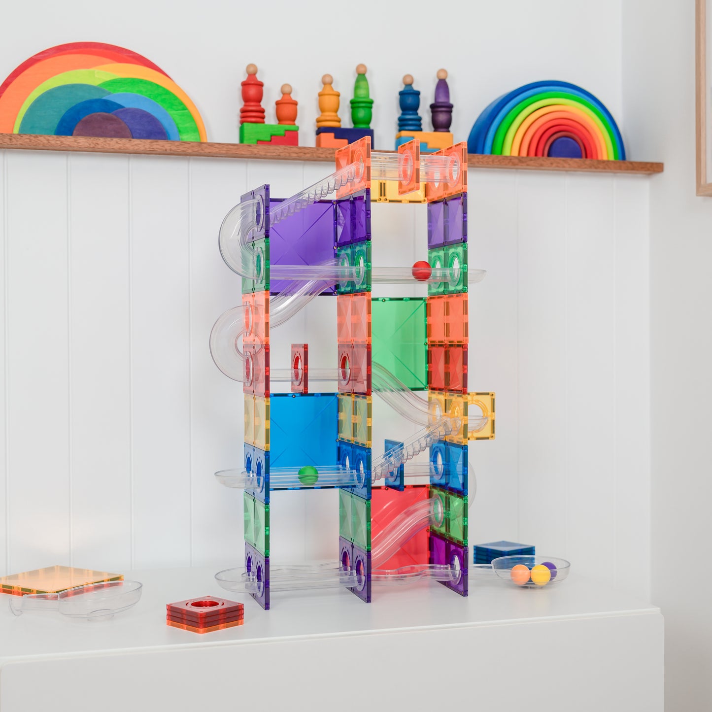 PRE ORDER - Magnetic Tiles - 134 pc Rainbow Super Ball Run Pack