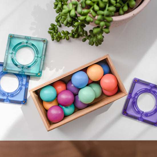 Magnetic Tiles - 16 pc Pastel Ball Pack