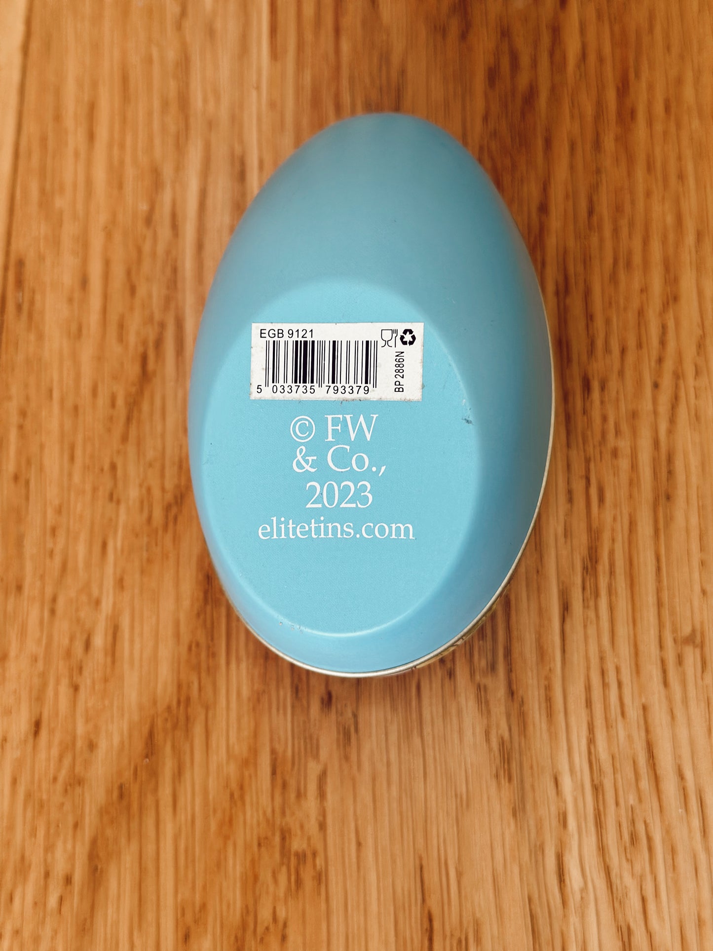 Peter Rabbit Egg Shaped Tin Asst
