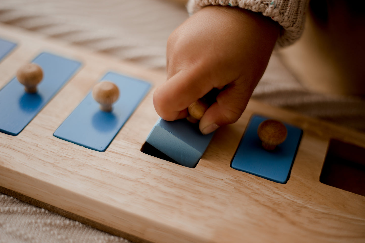 Wooden Peg Puzzle - Rectangle Seriation Puzzle