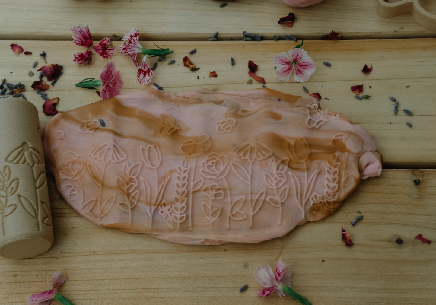 Pattern Play dough Roller - Flowers