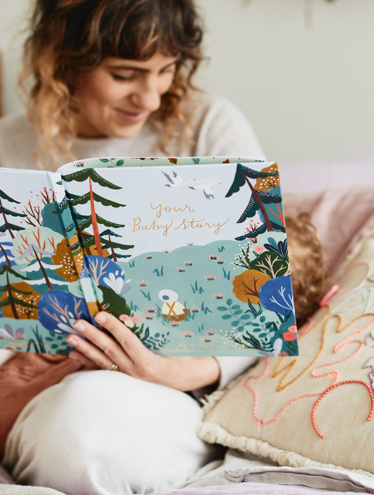 Your Baby Story - Illustrated Baby Journal