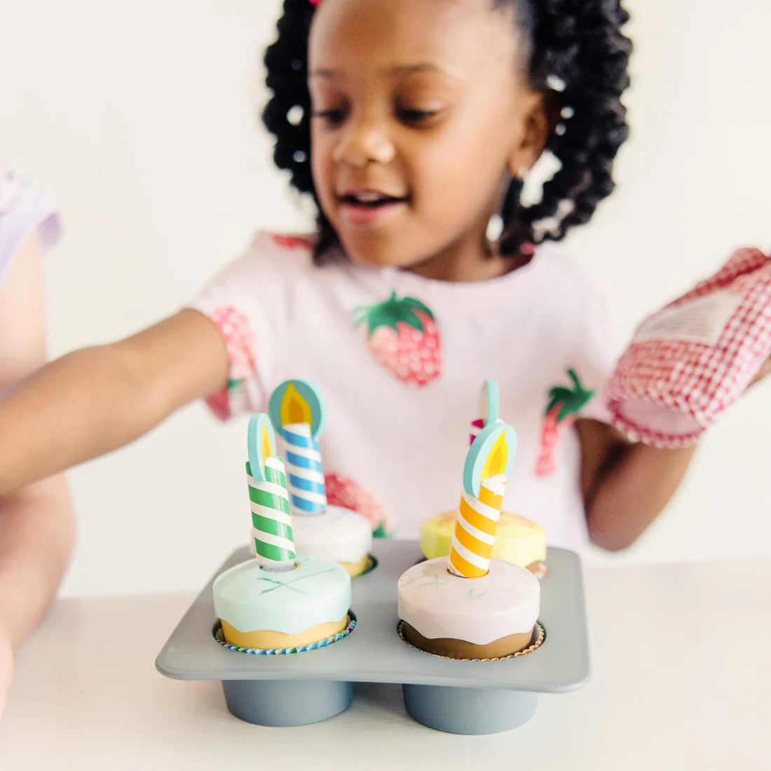 Wooden Bake and Decorate Cupcake Set