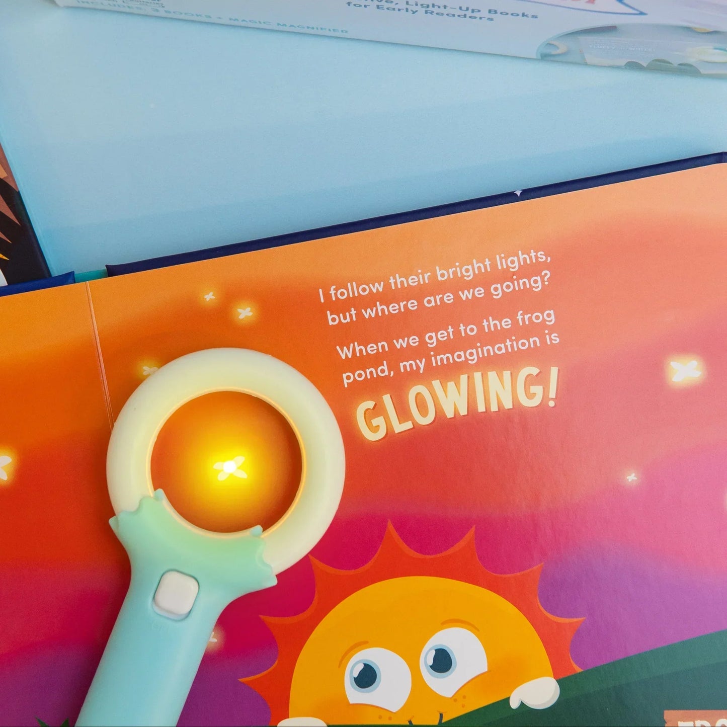 Light-Up Library™ - Alex Asks: What is the Weather?