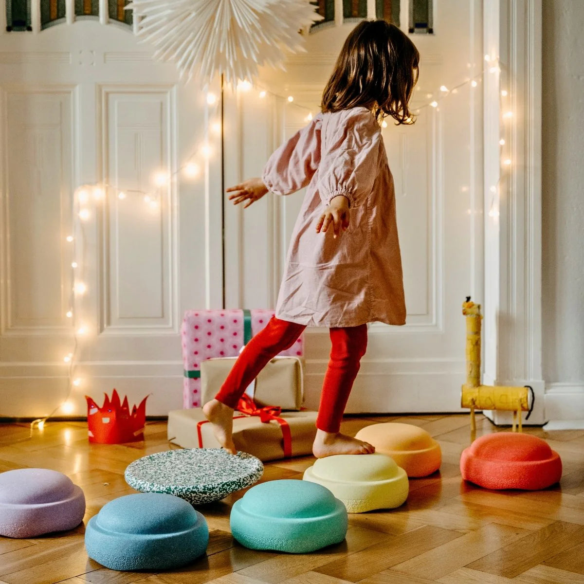 CHRISTMAS PROMO - Stapelstein Balance Stepping Stones - Original size, Set of 6, Rainbow Pastel + FREE Balance Board
