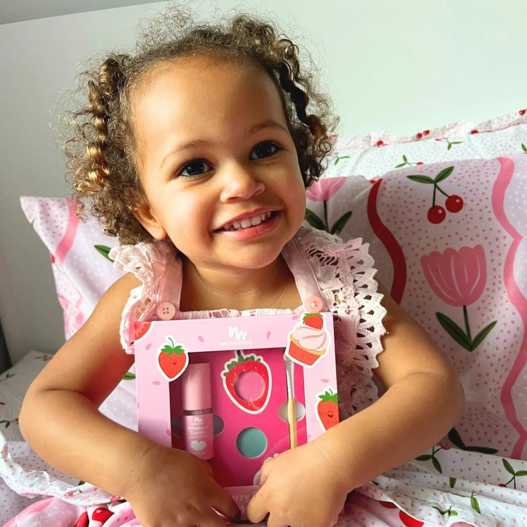Natural Kids Makeup Gift Set - Strawberry Cupcake
