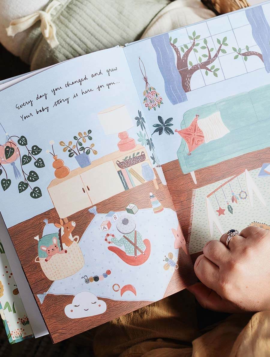 Your Baby Story - Illustrated Baby Journal