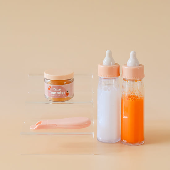 Tiny Tummies Magic Milk and Juice Bottle Sets