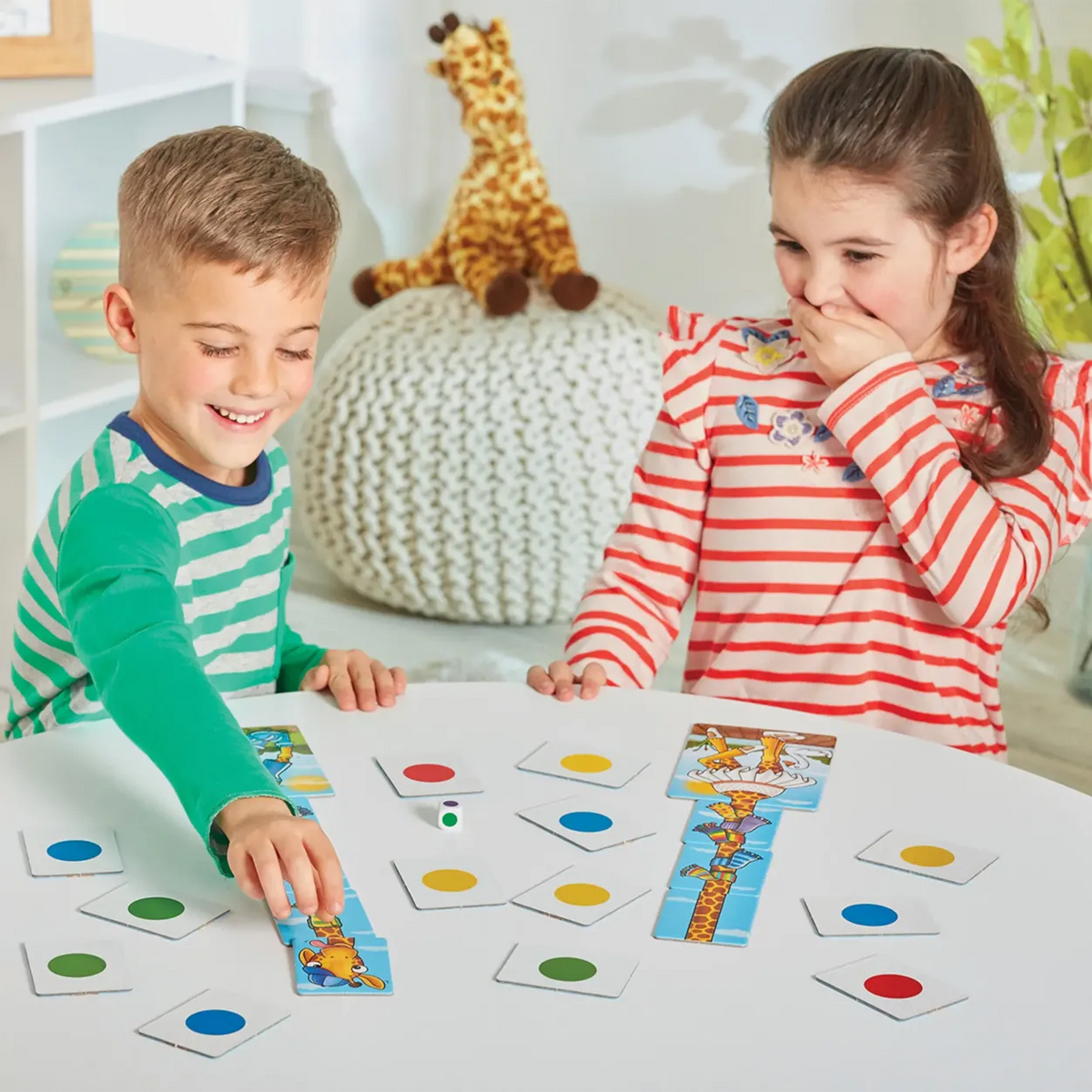 Griffe Rll Giraffes in Scarves – Our Little Darlings