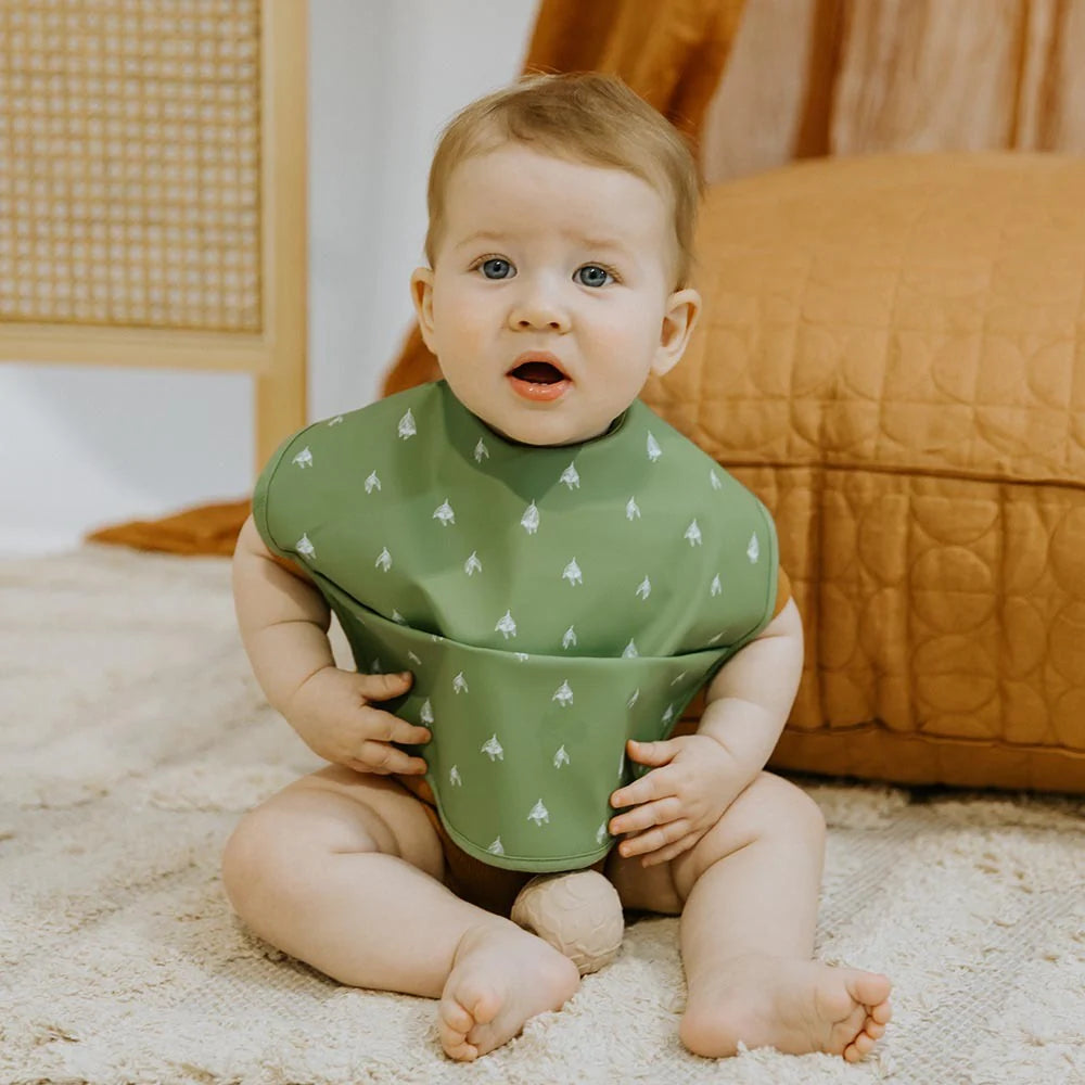 Snuggle Bib Waterproof - Gumnut