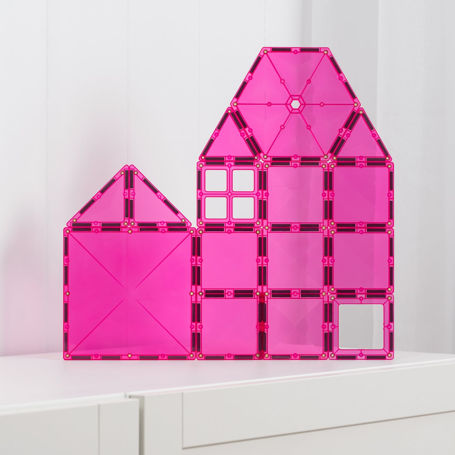 Connetix Magnetic Tiles - 20pc Charity Pack - Pink - NEW!!!