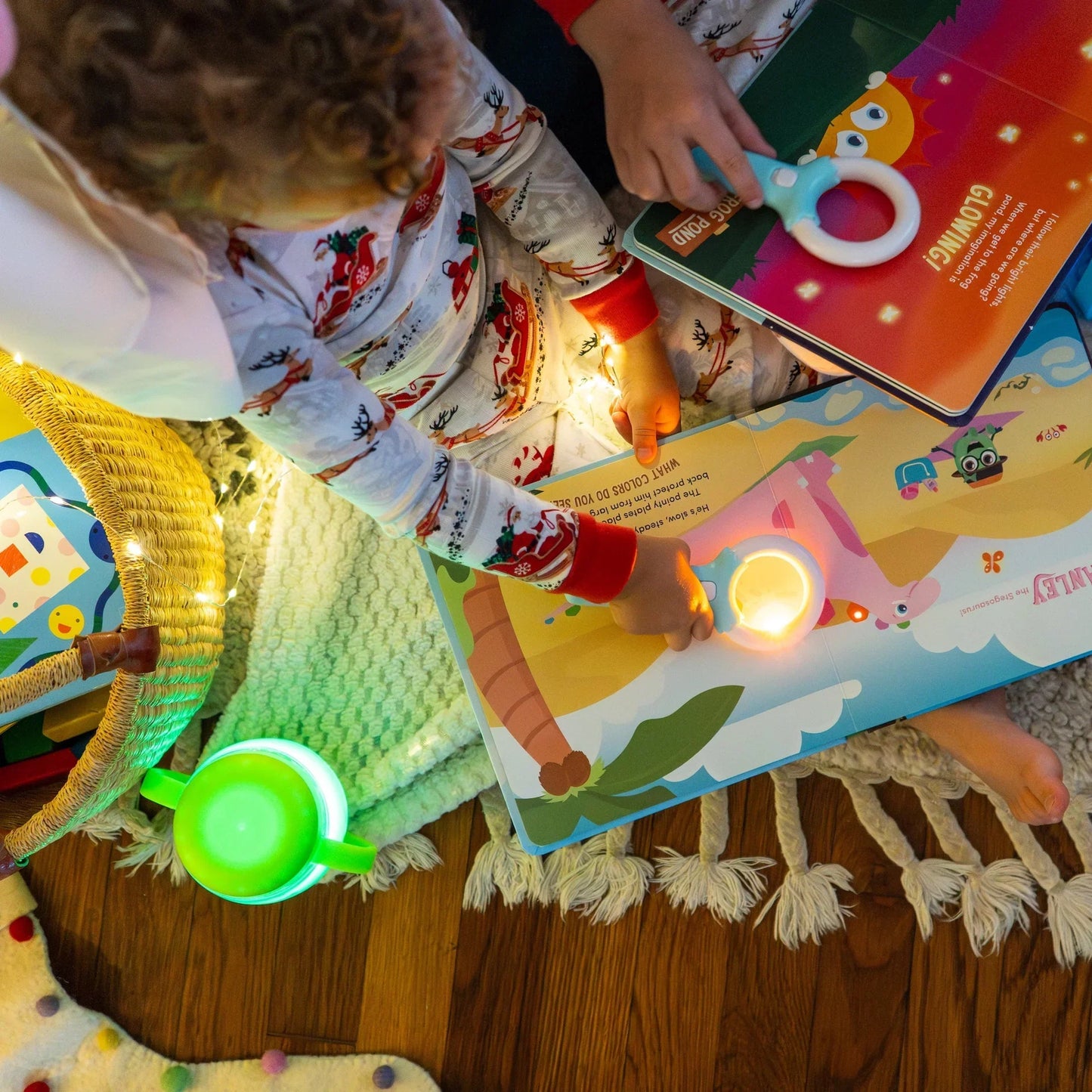 Glo Pals Light-Up Library™ - Pippa's Prehistoric Pals