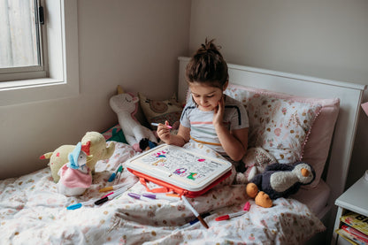 HeyDoodle Wipeable Colouring In - MINI - Into The Wild
