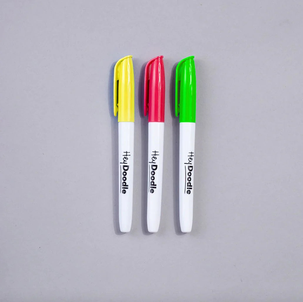 HeyDoodle Wipeable Colouring In - MINI - Jingle Bells