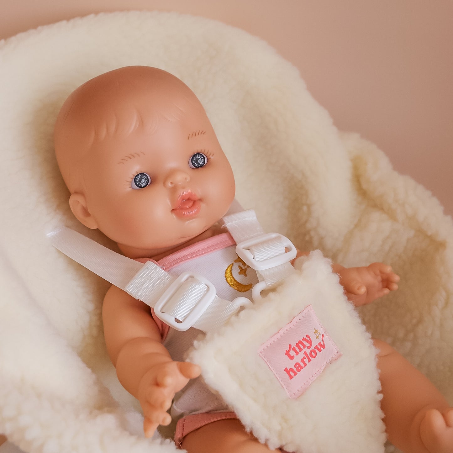 Doll's Car Seat Capsule - Cream Sherpa