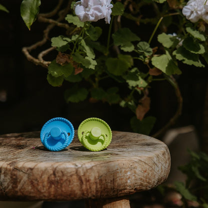 Rope Dummy Latex - Set of 2 - Size 2 - Waterfall and Rainforest