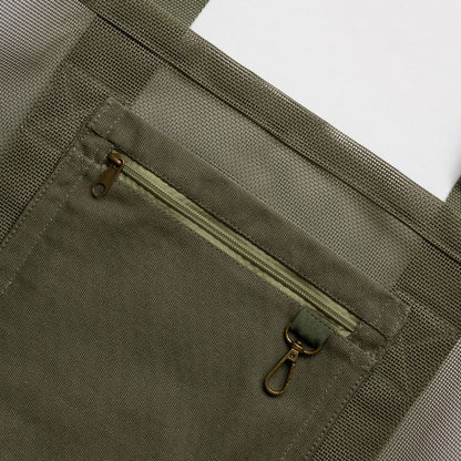 Internal zipper pocket made with thick cotton.