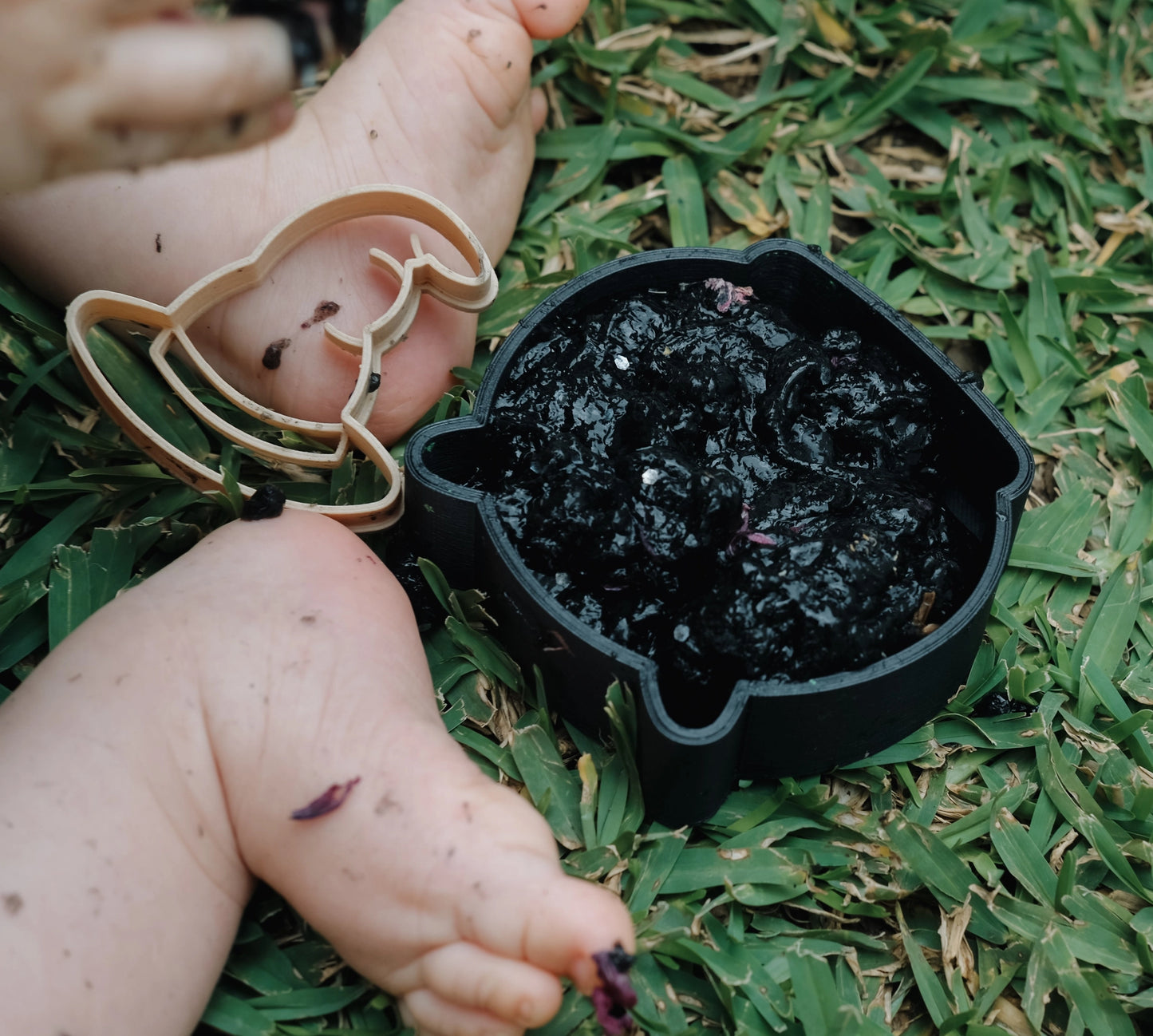 Eco Mould - Halloween Mini Cauldron