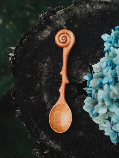 Fern Whirl Spoon