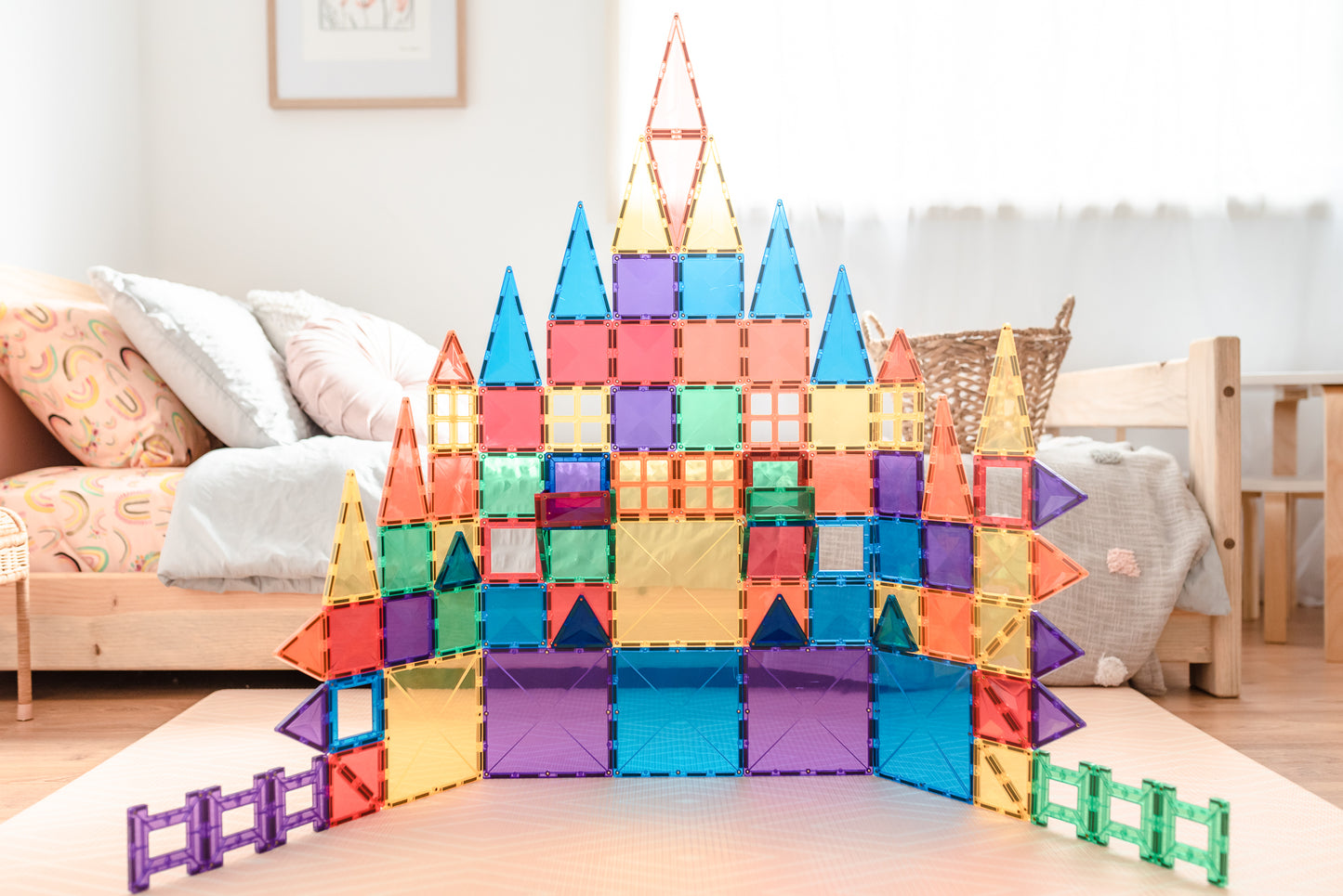 Magnetic Tiles - 102 pc Rainbow Creative Pack