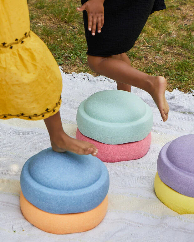 Stapelstein Balance Stepping Stones - Original size, Set of 6, Rainbow Pastel