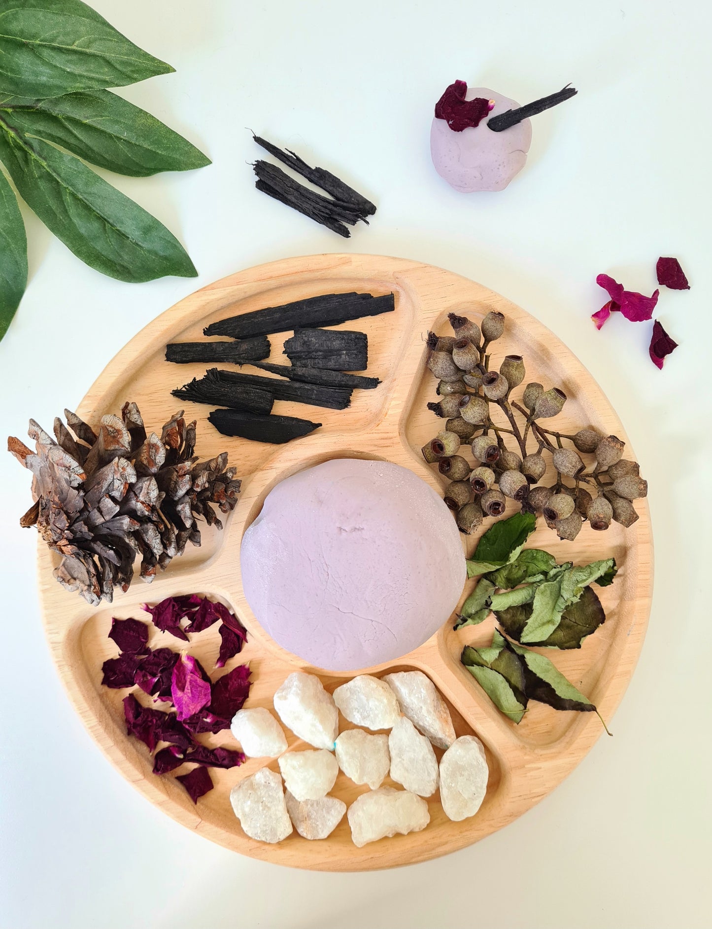 Round Divided Tray